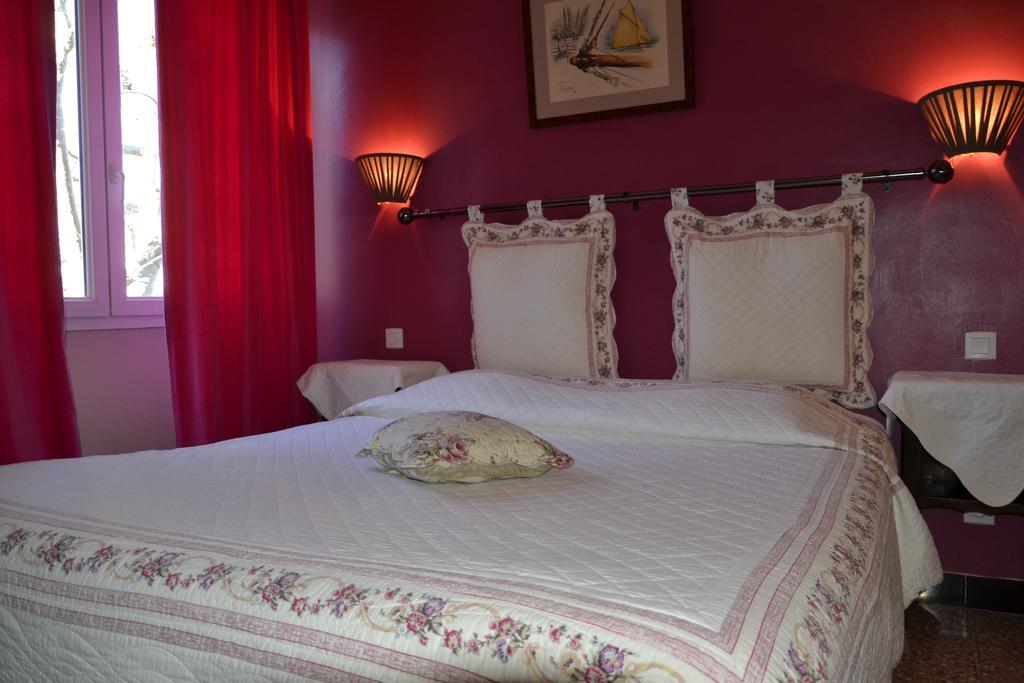 Hotellerie De L'Esplanade Rians  Eksteriør billede