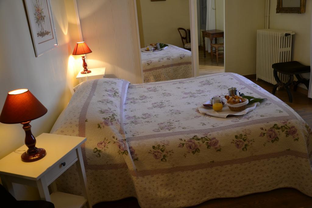 Hotellerie De L'Esplanade Rians  Værelse billede