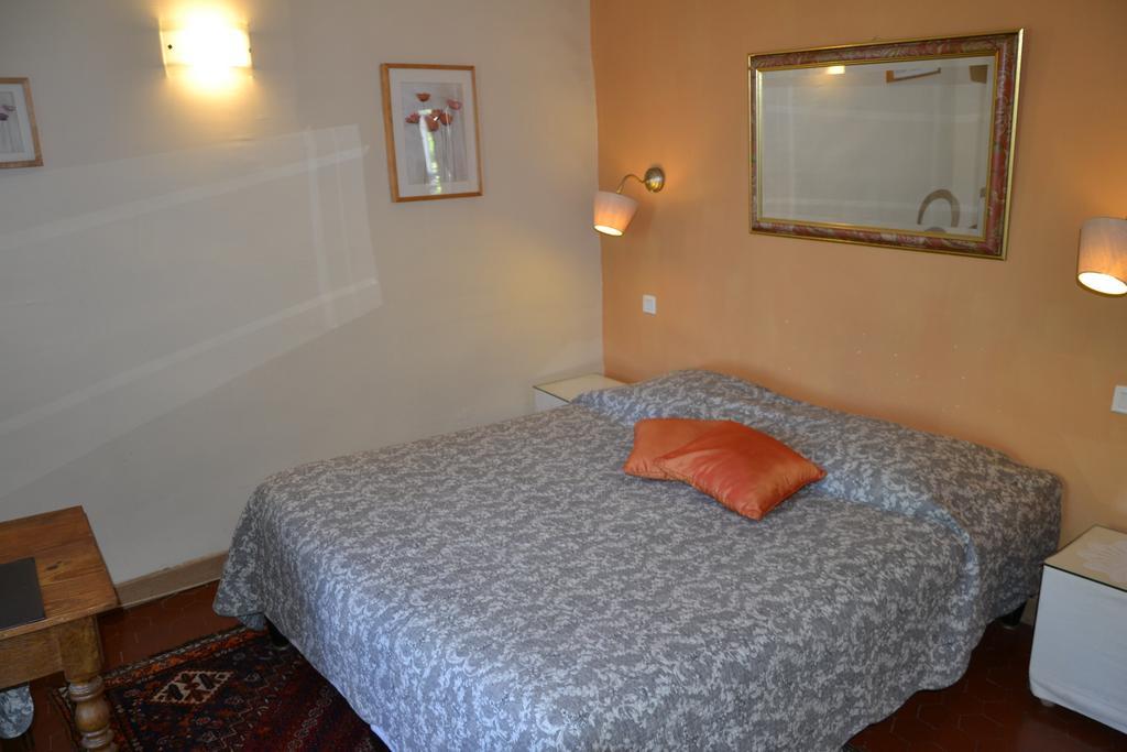 Hotellerie De L'Esplanade Rians  Eksteriør billede